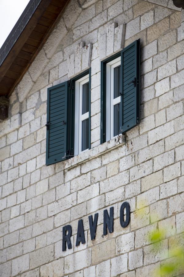 Hotel Stanica Ravno מראה חיצוני תמונה