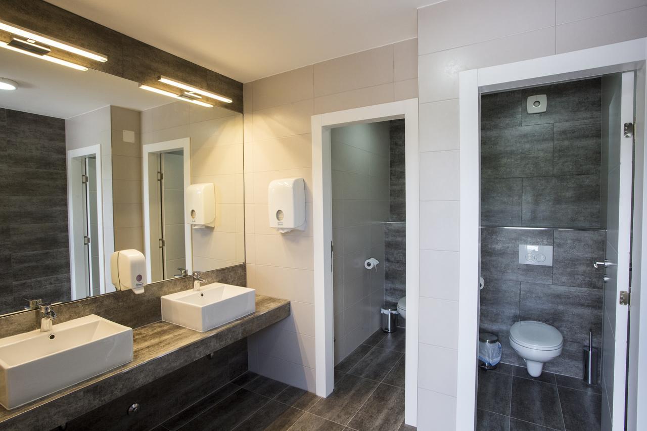 Hotel Stanica Ravno מראה חיצוני תמונה