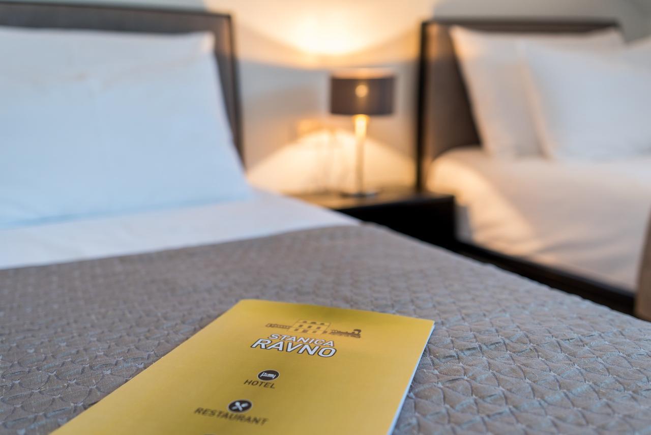Hotel Stanica Ravno מראה חיצוני תמונה