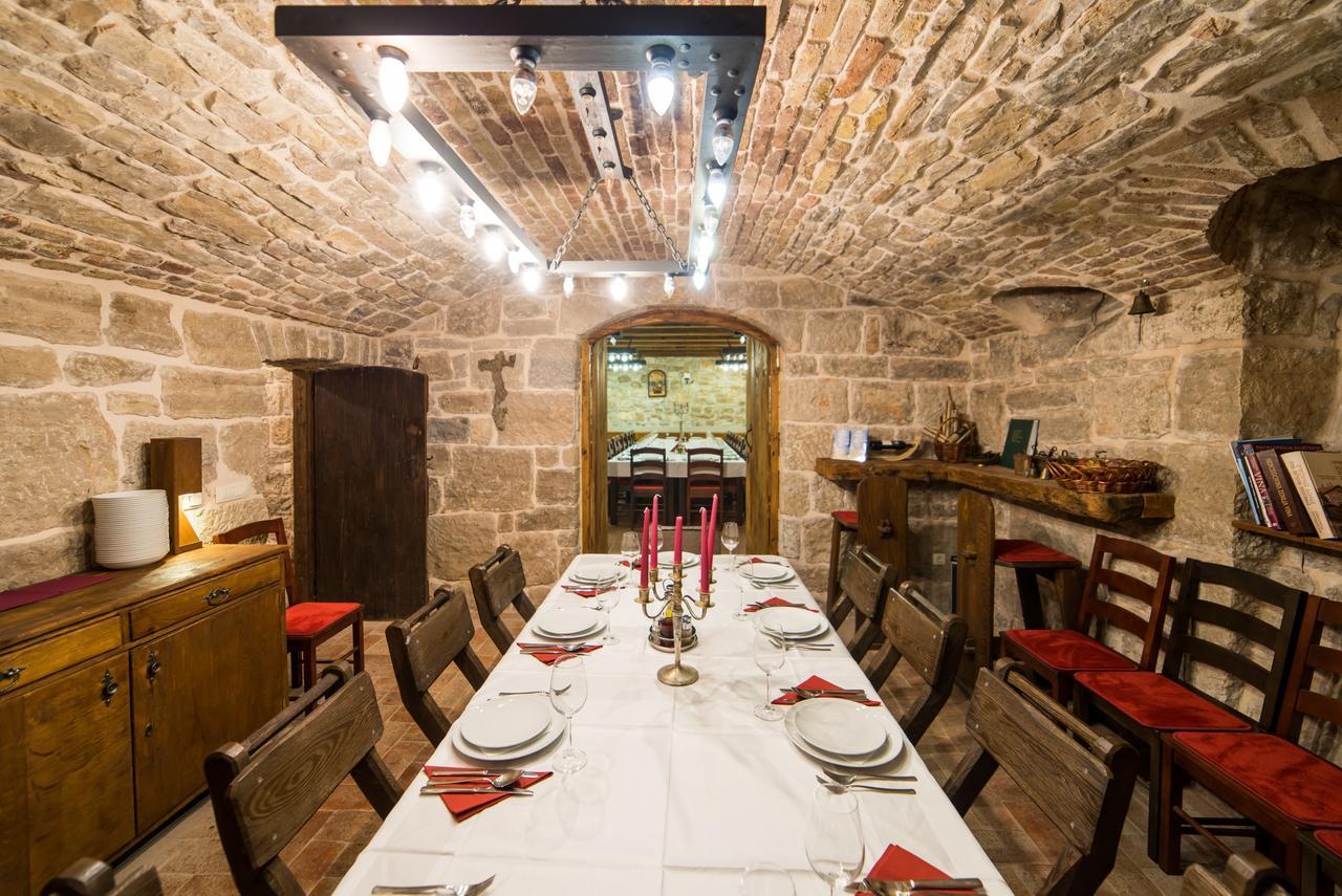 Hotel Stanica Ravno מראה חיצוני תמונה